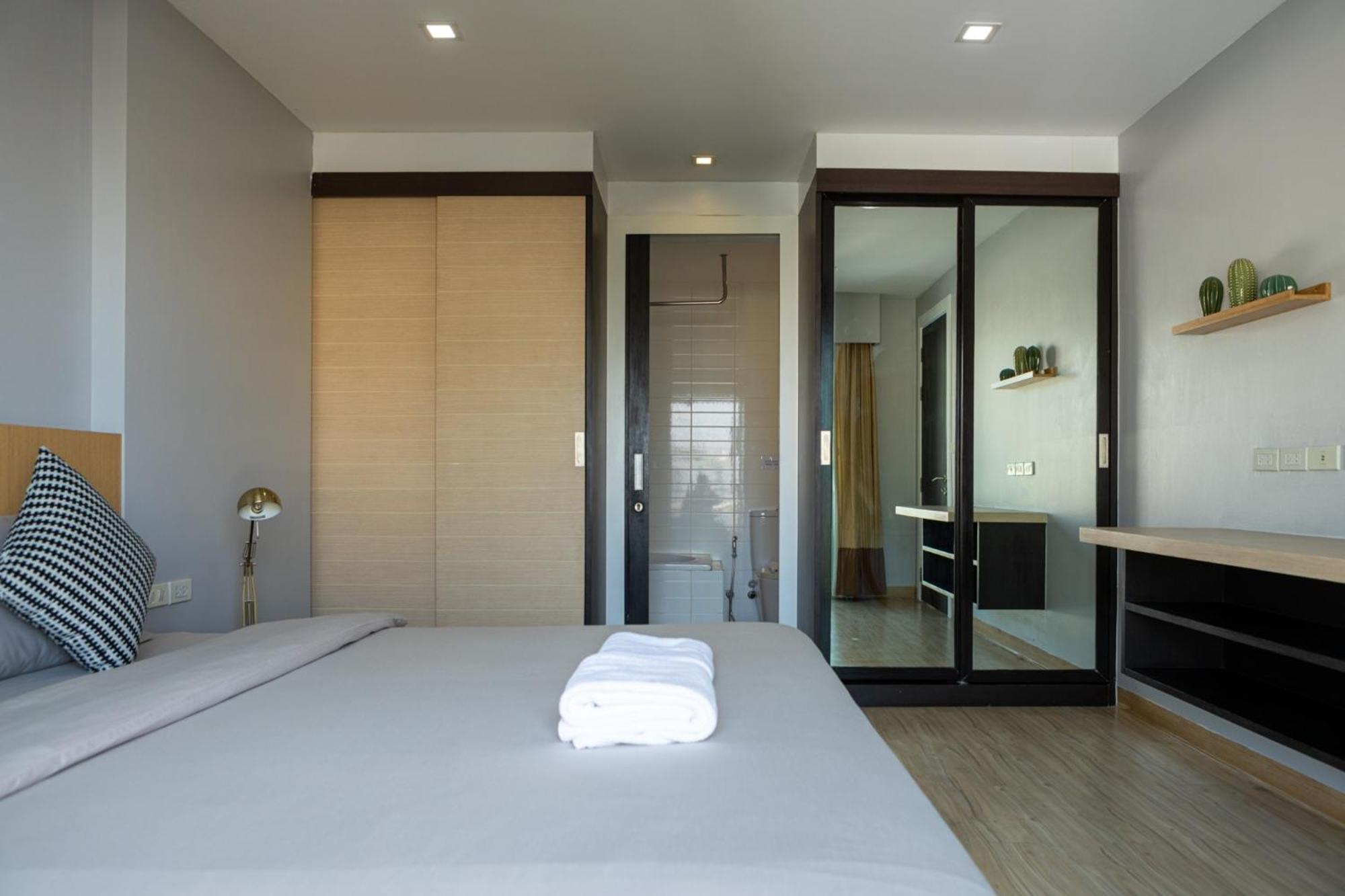 Go Inn Thonglor 23 โกอินน์ ทองหล่อ 23 X Bangkok Esterno foto