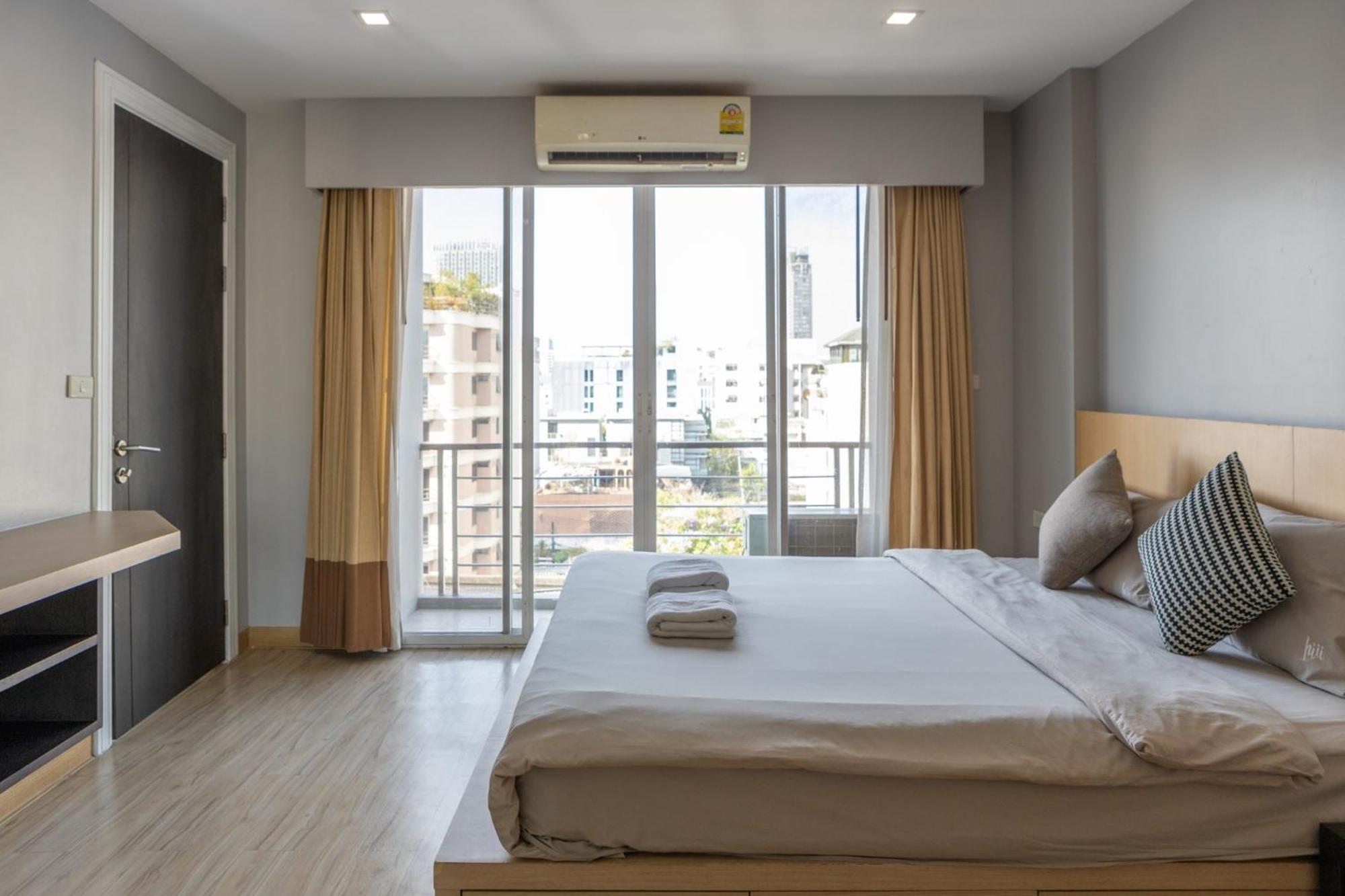 Go Inn Thonglor 23 โกอินน์ ทองหล่อ 23 X Bangkok Esterno foto